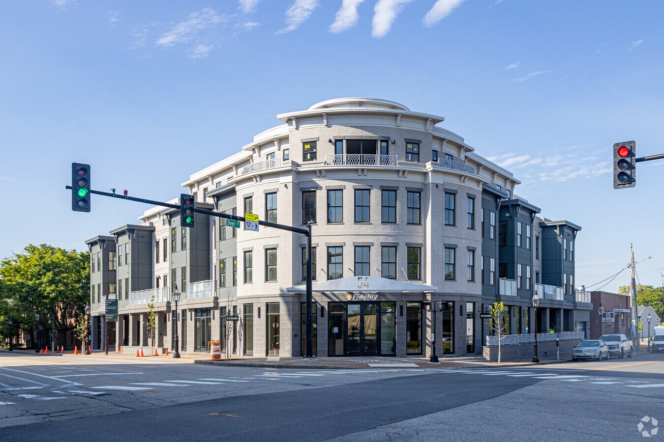 46 Maplewood Ave, Portsmouth, NH 03801