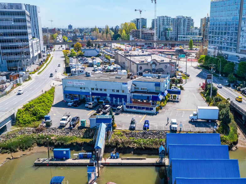 8331 River Rd, Richmond, BC for lease - Building Photo - Image 1 of 11