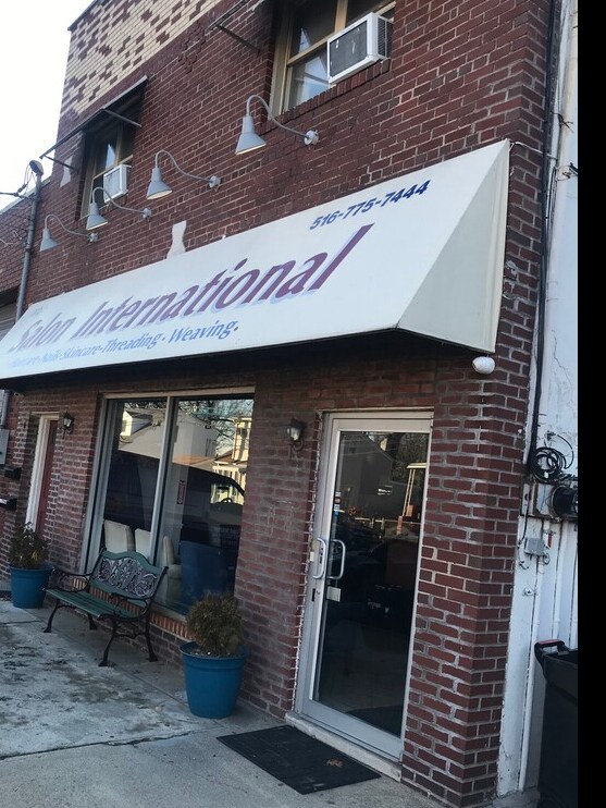 560 Meacham Ave, Elmont, NY 11003