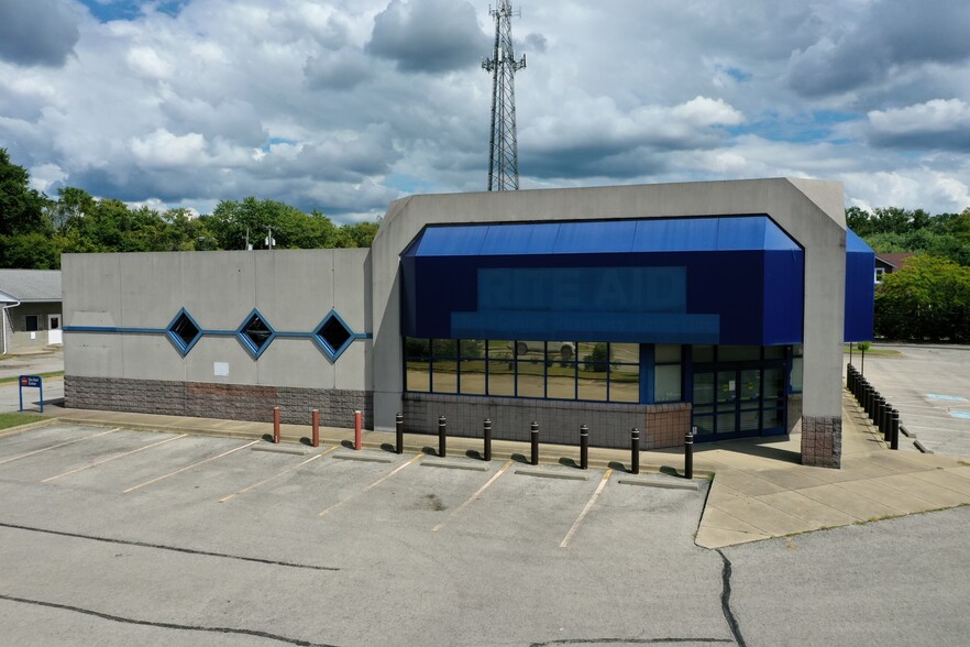 5601 Bardstown Rd, Louisville, KY for lease - Building Photo - Image 3 of 8