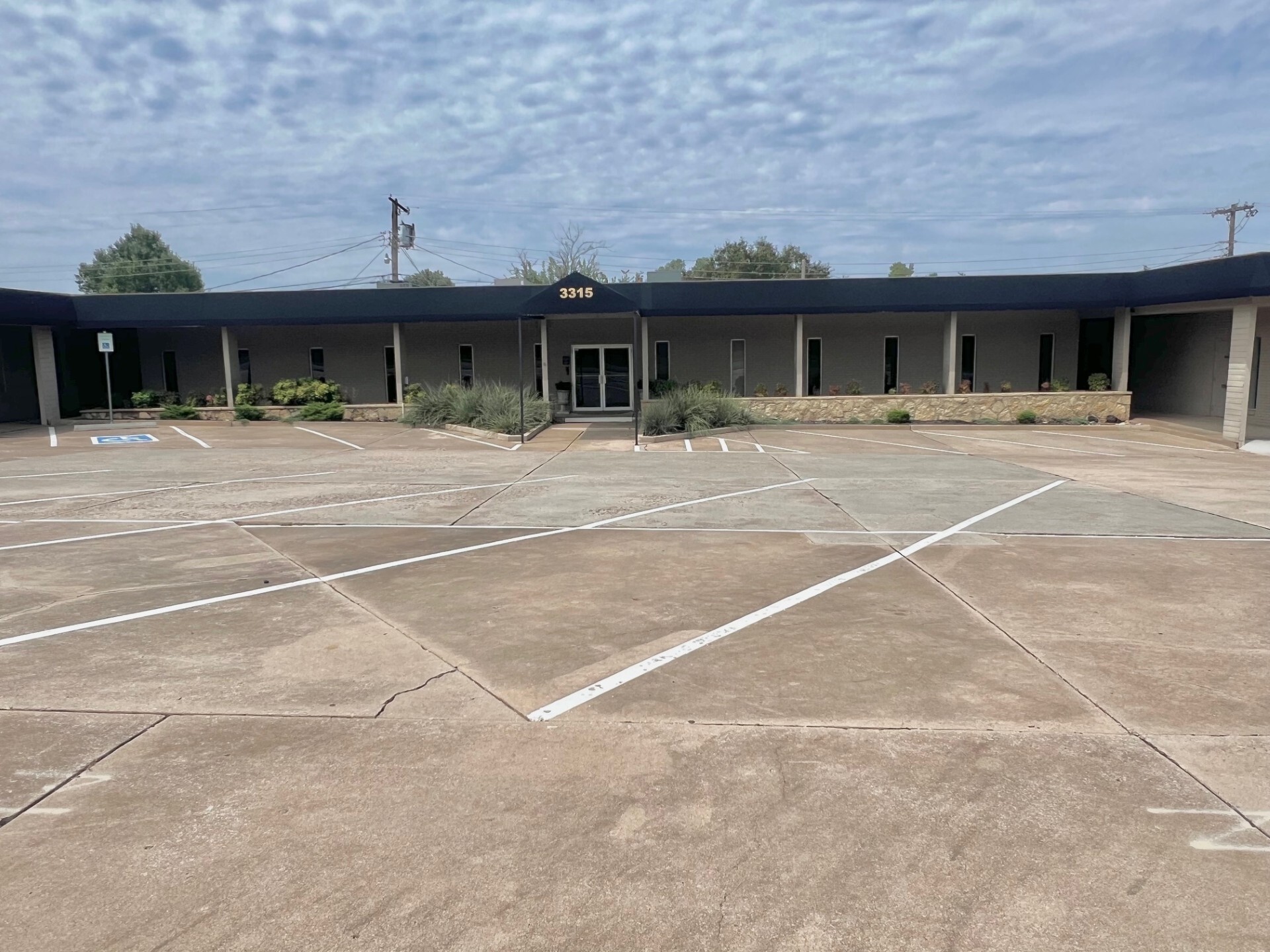 3315 NW 63rd St, Oklahoma City, OK for lease Building Photo- Image 1 of 10