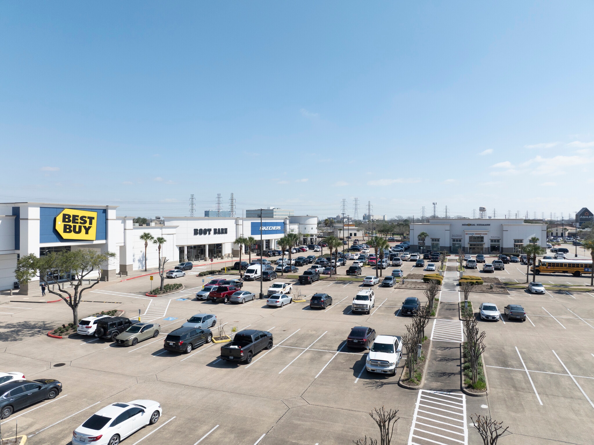 19325-19435 Gulf Fwy, Webster, TX for lease Building Photo- Image 1 of 6