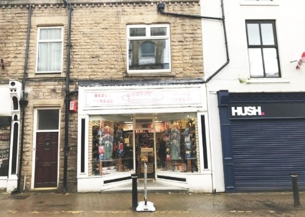 22-22A Bridge St, Darwen for sale Primary Photo- Image 1 of 1