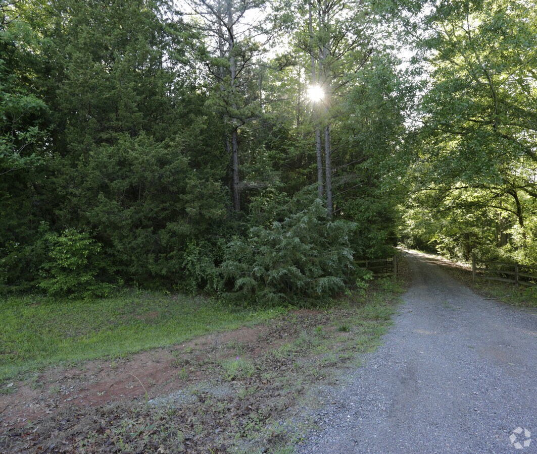 7507 Waxhaw Creek Rd, Waxhaw, NC 28173