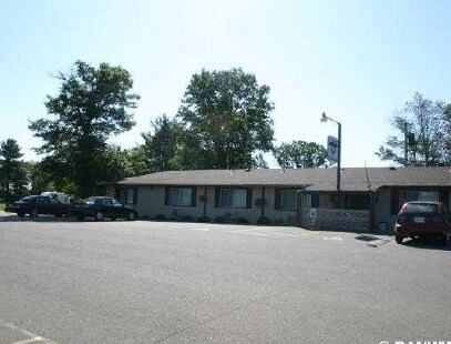 105 N Sand Prairie Rd, Hixton, WI for sale Primary Photo- Image 1 of 1