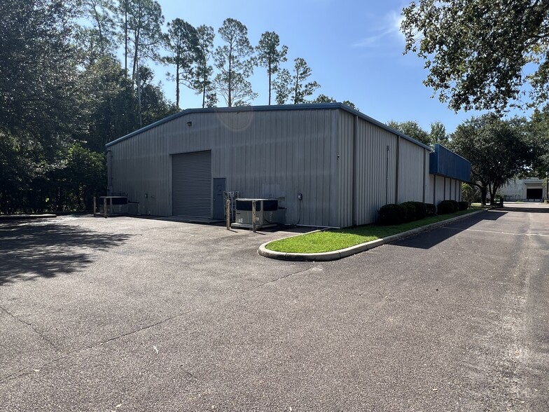 1908-1910 NW 67th Pl, Gainesville, FL for sale - Building Photo - Image 1 of 36