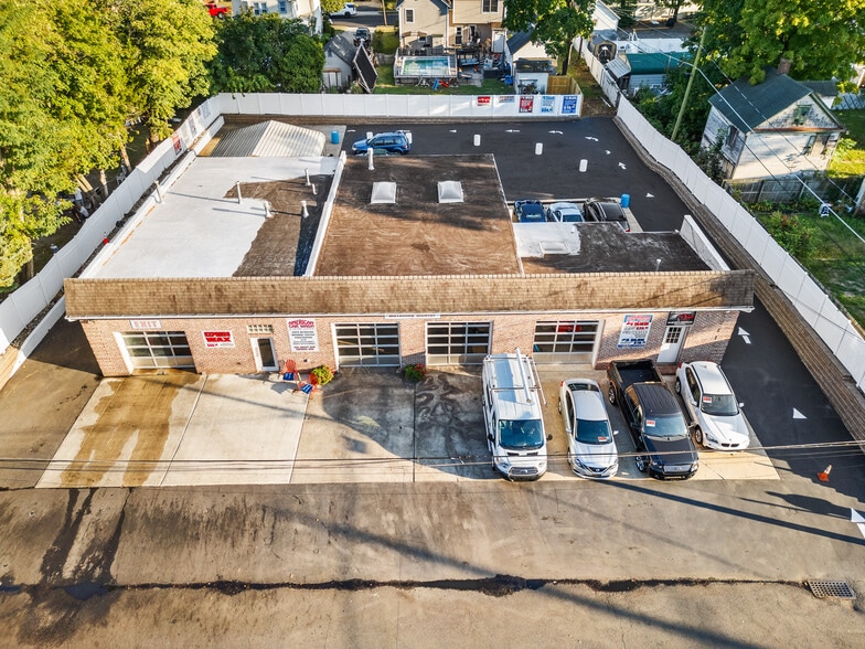 17 Lincoln Ave, Jamesburg, NJ for sale - Building Photo - Image 3 of 26