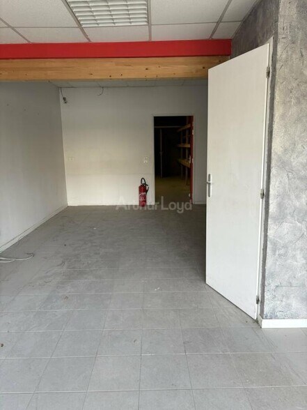 Industrial in Sarre-Union for lease - Interior Photo - Image 3 of 7