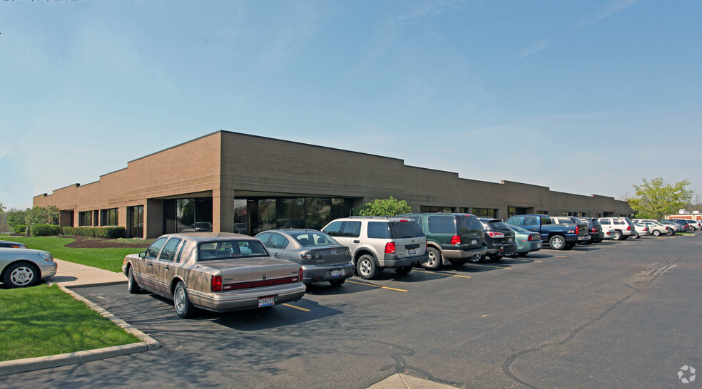 4021-4029 Executive Dr, Beavercreek, OH for lease - Building Photo - Image 3 of 7