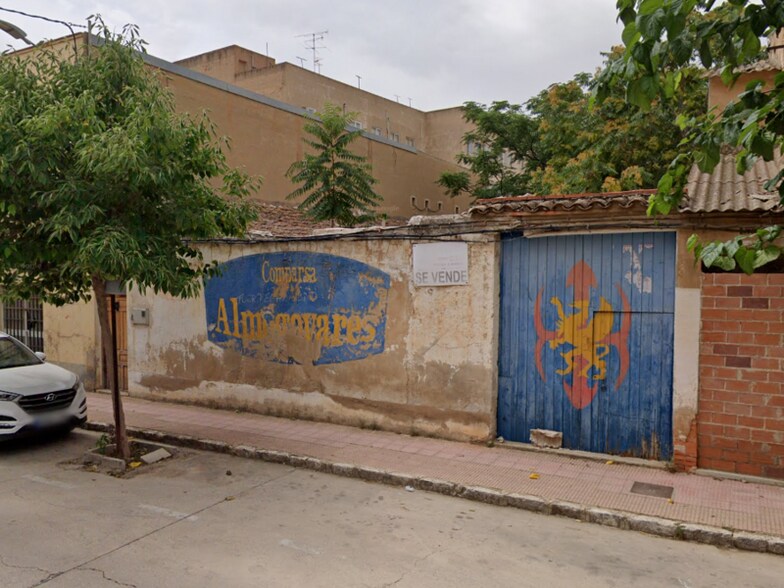 Calle de Mendizábal, Almansa, Albacete for sale - Building Photo - Image 1 of 3