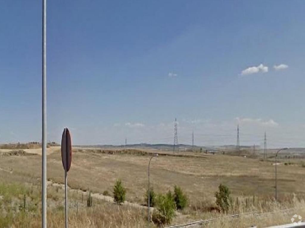 Valdecarros, 40, Madrid, Madrid for sale Primary Photo- Image 1 of 1