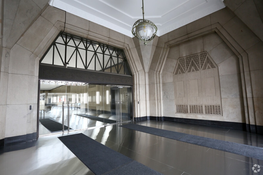 710 N Tucker Blvd, Saint Louis, MO for lease - Interior Photo - Image 2 of 32