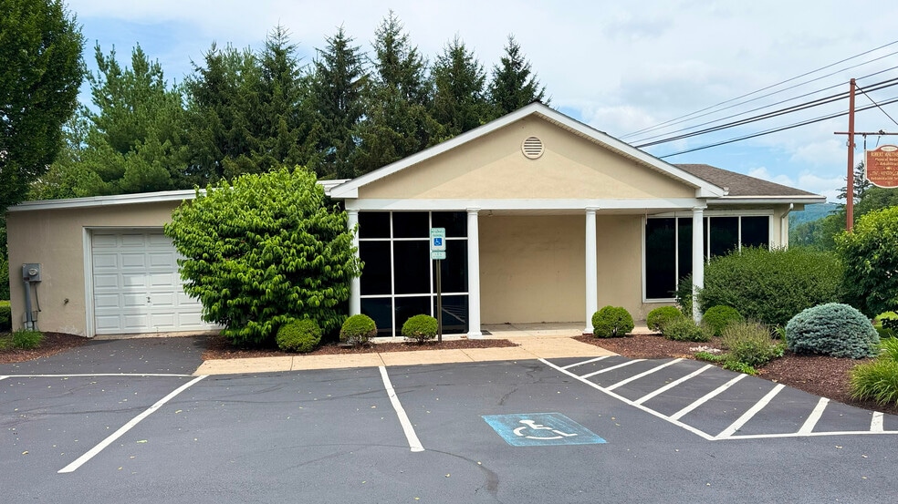 4666 PA 309, Center Valley, PA for sale - Building Photo - Image 2 of 7