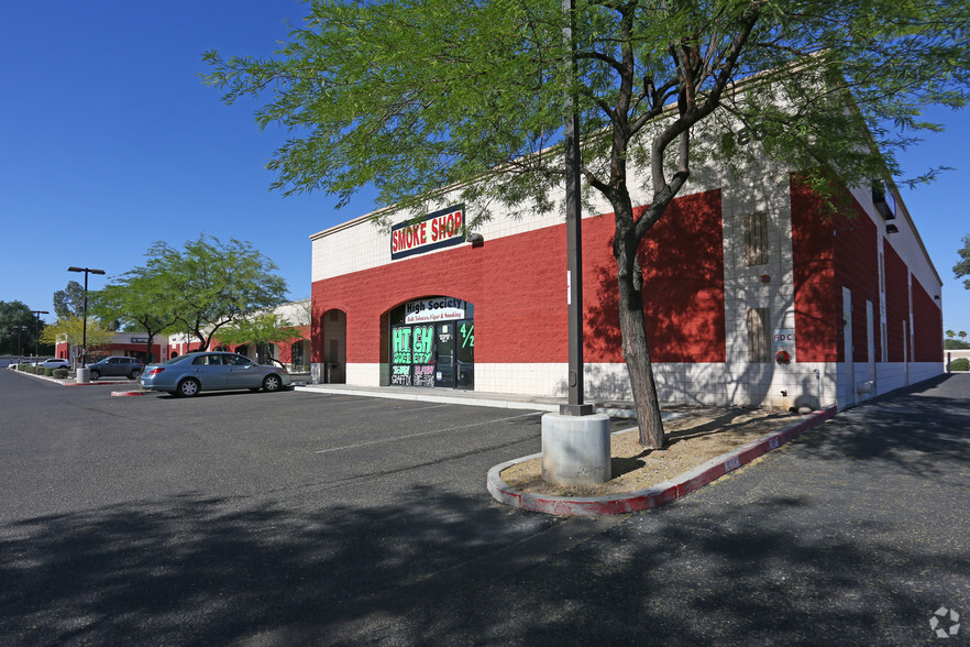 6808 N Dysart Rd, Glendale, AZ for sale - Building Photo - Image 1 of 10