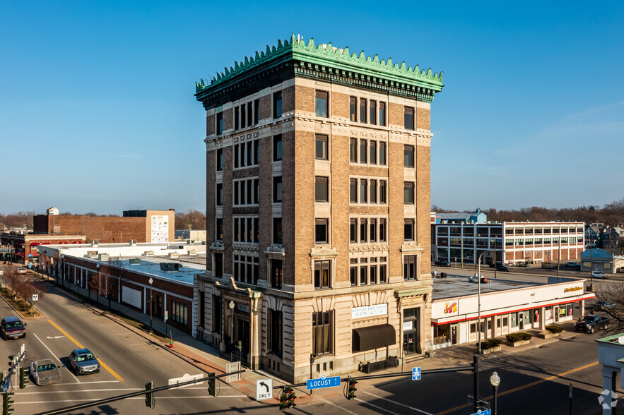 116 Main St, Lockport, NY for sale - Primary Photo - Image 1 of 1