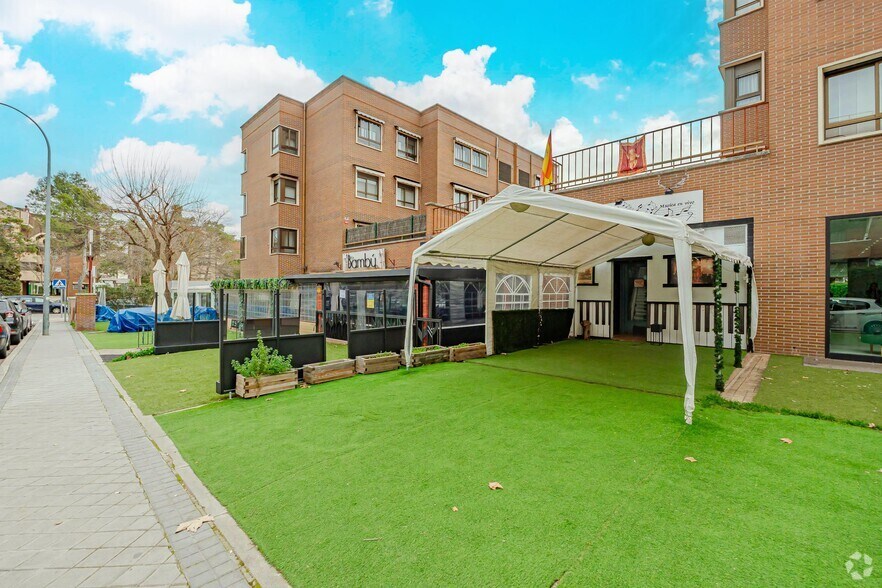 in Pozuelo de Alarcón, Madrid for sale - Interior Photo - Image 1 of 1