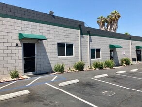 5835-5841 Mission Gorge Rd, San Diego, CA for lease Interior Photo- Image 1 of 6