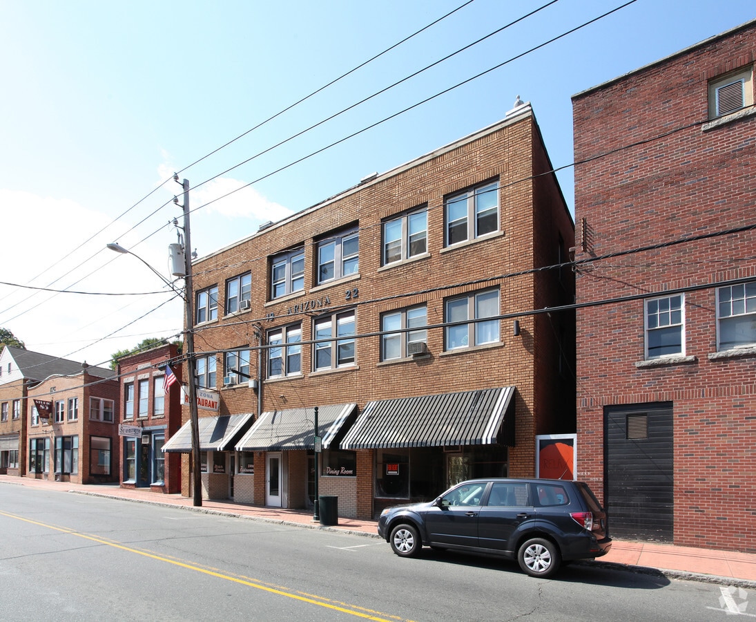 81 Main St, Stafford Springs, CT 06076