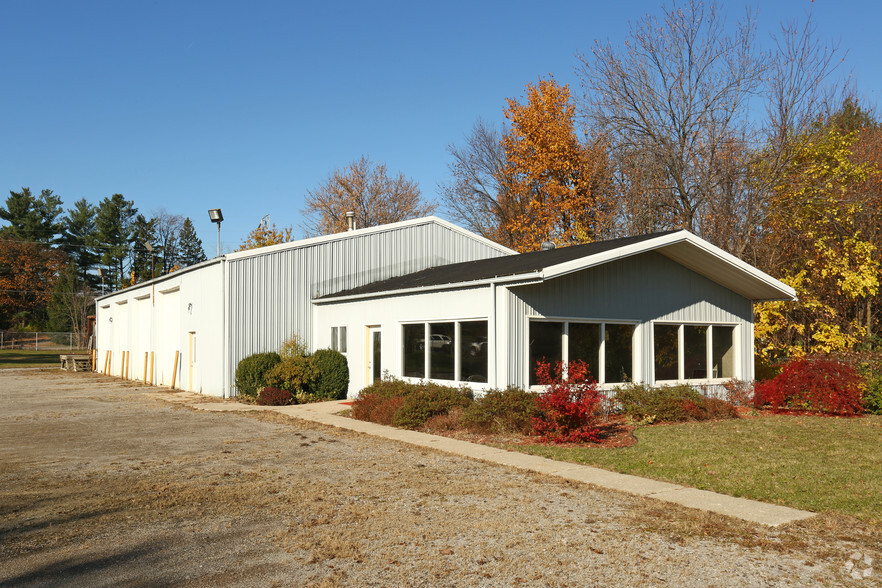 8107 N Dort Hwy, Mount Morris, MI for sale - Primary Photo - Image 1 of 1