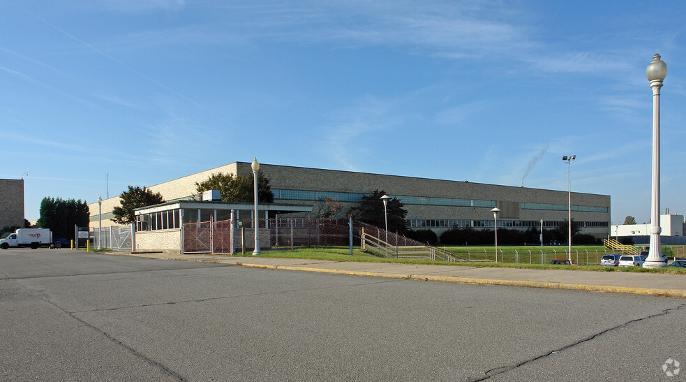 3304 Old Lexington Rd, Winston-Salem, NC for lease - Primary Photo - Image 1 of 8