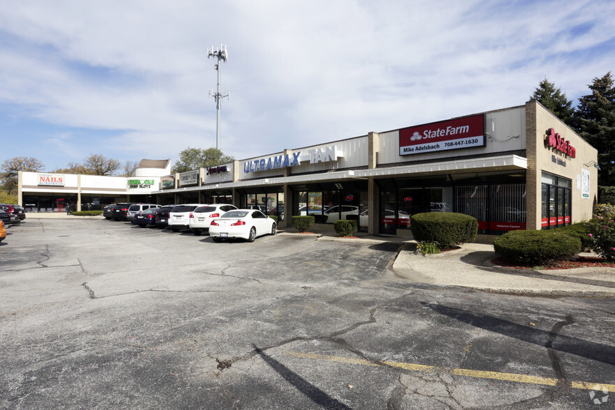 7840 Ogden Ave, Lyons, IL for lease - Primary Photo - Image 1 of 8