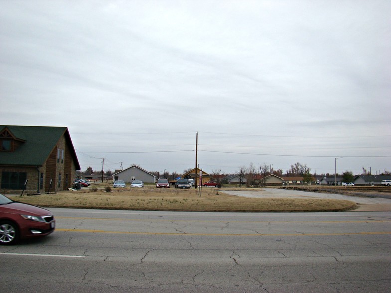 1505 E 20th St, Joplin, MO for sale - Primary Photo - Image 1 of 1