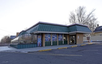 Barry's Parkside Drive-in - Motel