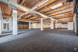 2218-2220 Western Ave, Seattle, WA for lease Interior Photo- Image 2 of 10