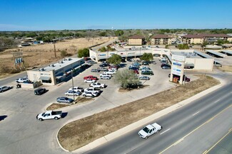 More details for 1320 W Oaklawn Dr, Pleasanton, TX - Medical for Lease