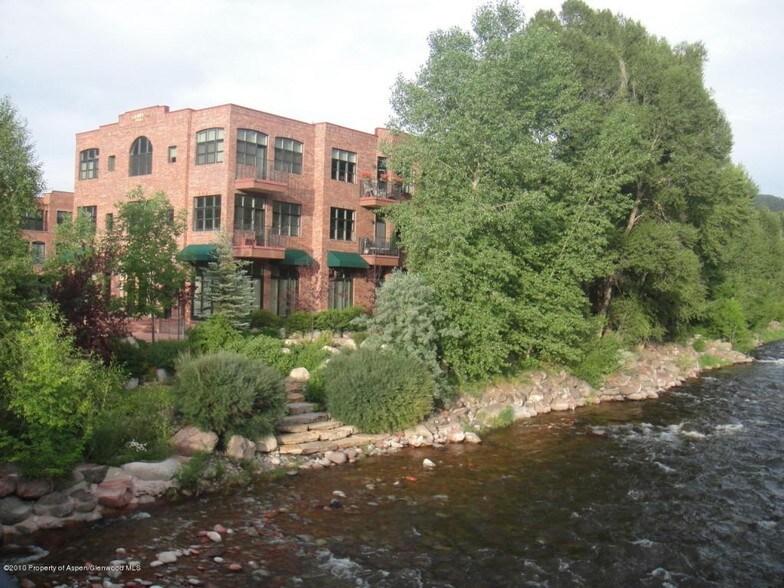 455 Gold Rivers Ct, Basalt, CO for sale - Primary Photo - Image 1 of 1