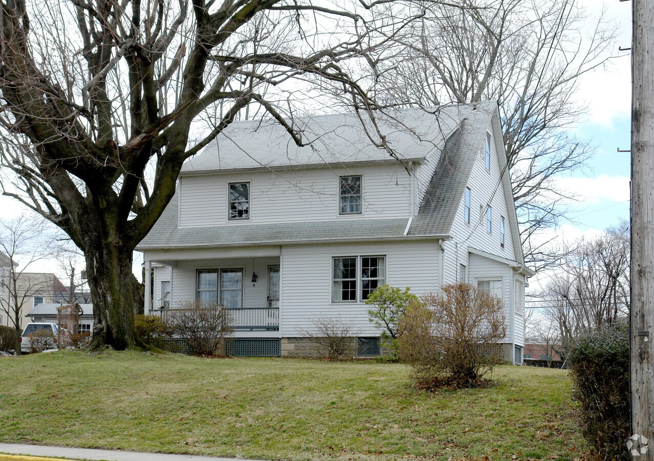 32 Hickory Ave, Bel Air, MD 21014