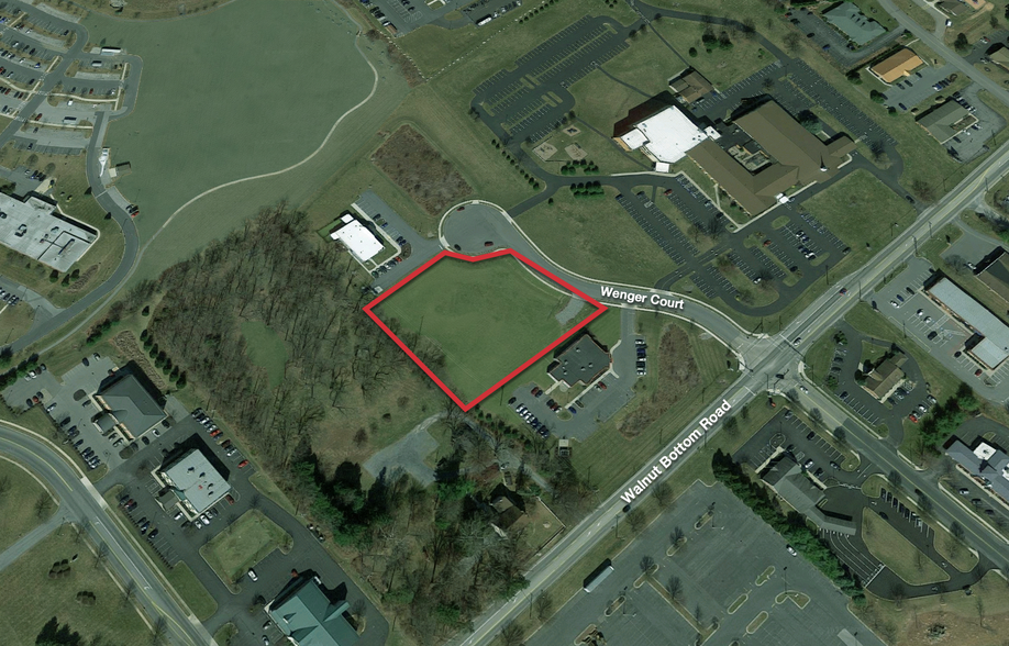 Wenger Court, Carlisle, PA for sale - Building Photo - Image 1 of 2