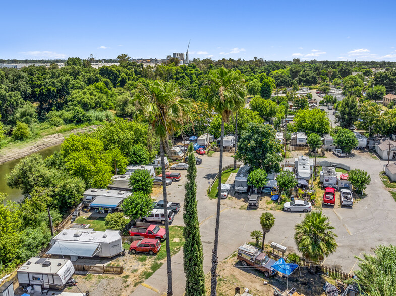 637 River Rd, Modesto, CA for sale - Building Photo - Image 1 of 1