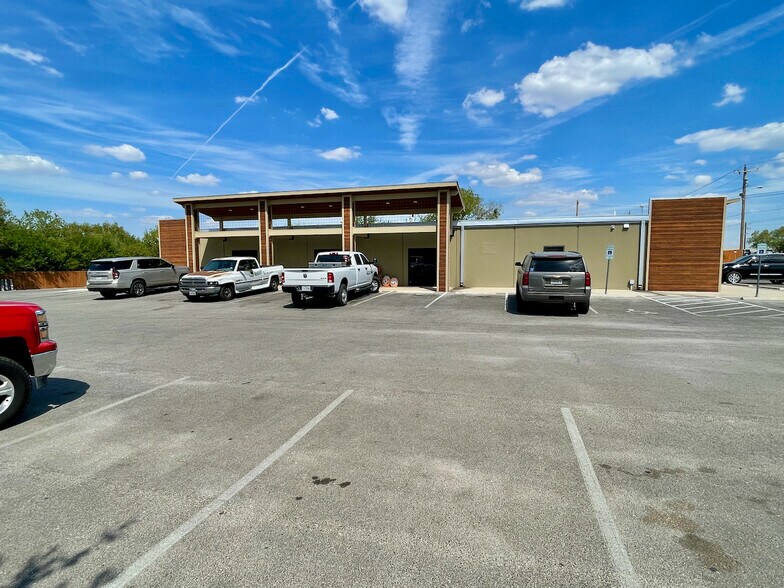 1753 E State Highway 97, Jourdanton, TX for sale - Building Photo - Image 3 of 13