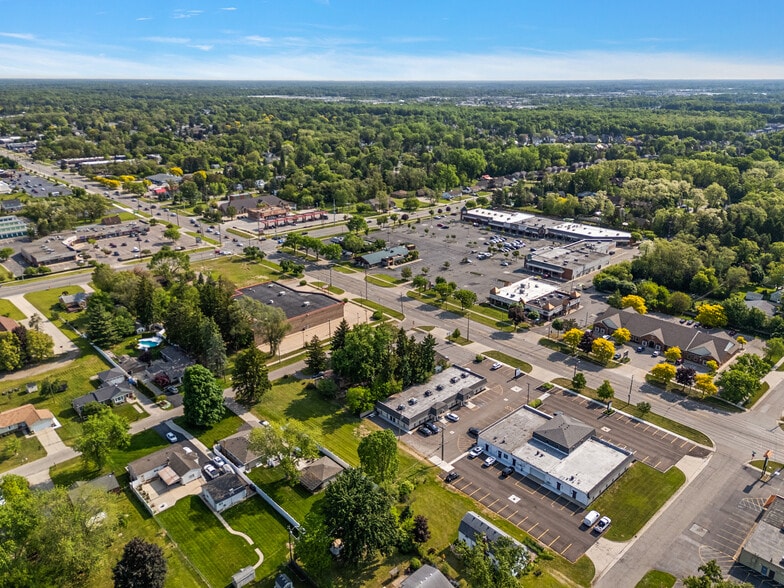 48701 Van Dyke Ave, Shelby Township, MI for sale - Building Photo - Image 2 of 11