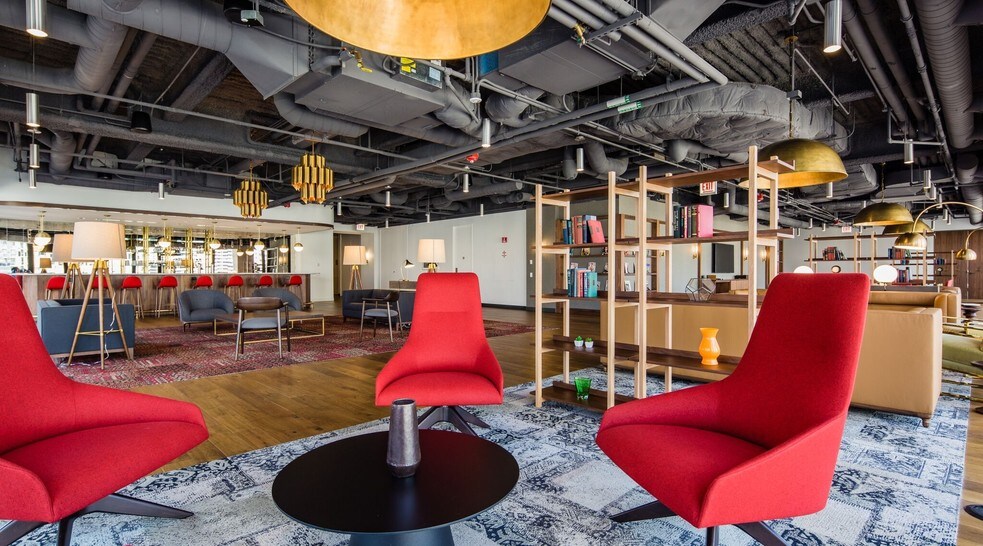 330 N Wabash Ave, Chicago, IL for lease - Interior Photo - Image 2 of 55