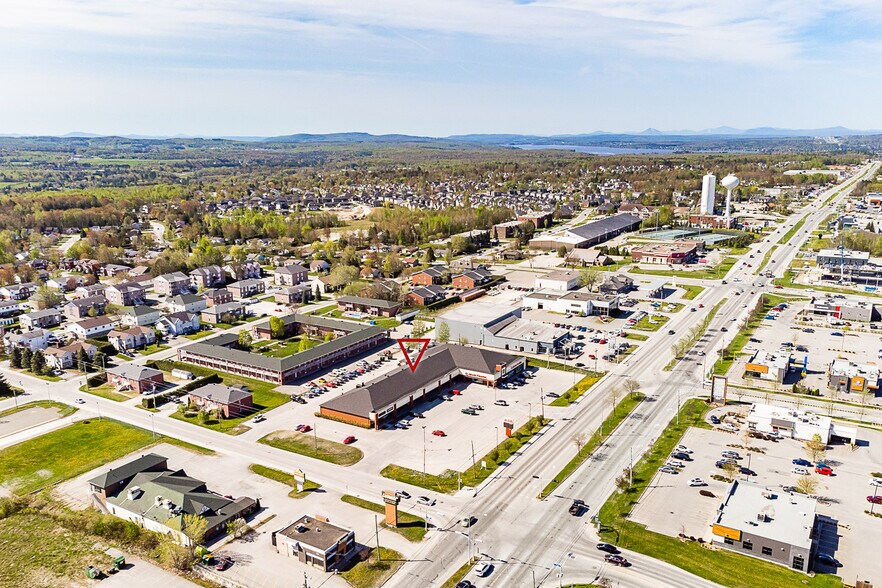 4870 Boul Bourque, Sherbrooke, QC for lease - Aerial - Image 2 of 21