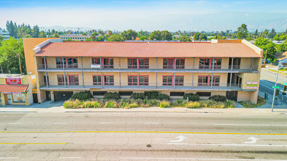 504 N Mountain View Ave, San Bernardino, CA for sale - Building Photo - Image 3 of 15