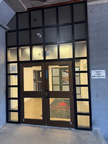 6901 Lynn Way, Pittsburgh, PA for lease - Lobby - Image 2 of 37