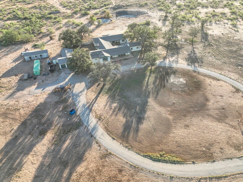 2070 SW Loop 338, Odessa, TX for lease - Building Photo - Image 2 of 74