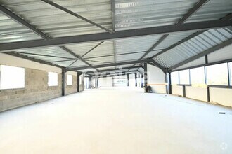 Office in Vénissieux for lease Interior Photo- Image 2 of 6