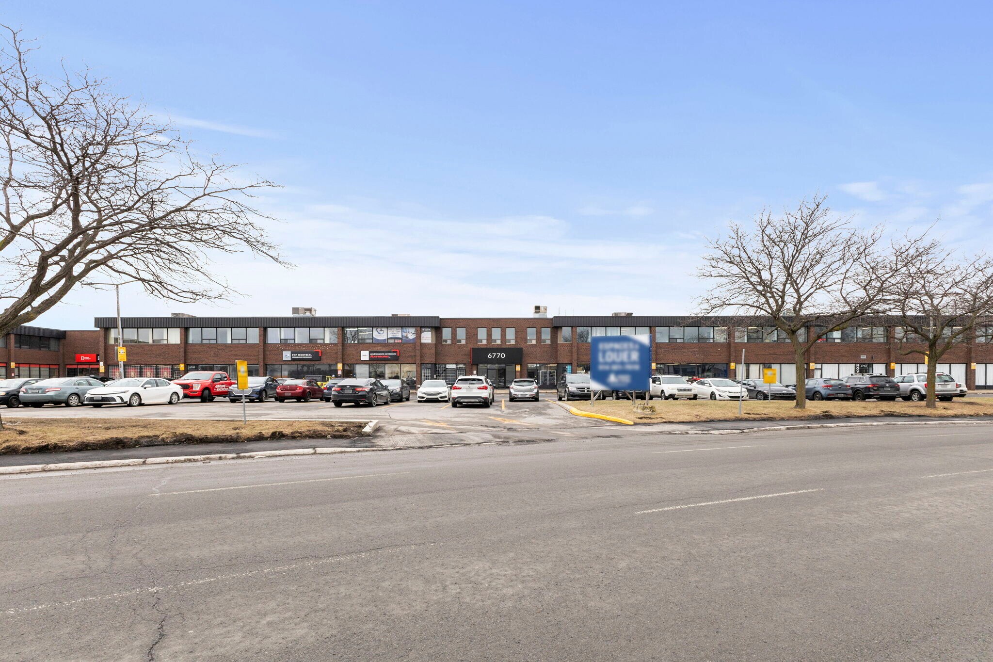 6742-6846 Rue Jarry E, Montréal, QC for lease Building Photo- Image 1 of 21