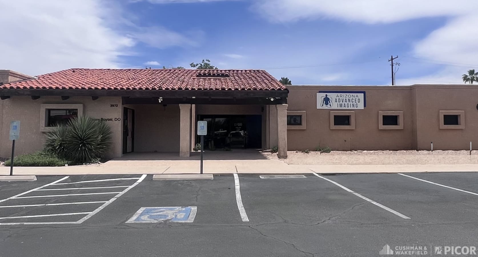 3970-3986 N Campbell Ave, Tucson, AZ 85719 - Unit 3972 -  - Interior Photo - Image 1 of 8