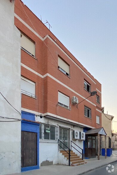 Calle Iglesia, 14, Villaconejos, Madrid for sale - Building Photo - Image 2 of 2