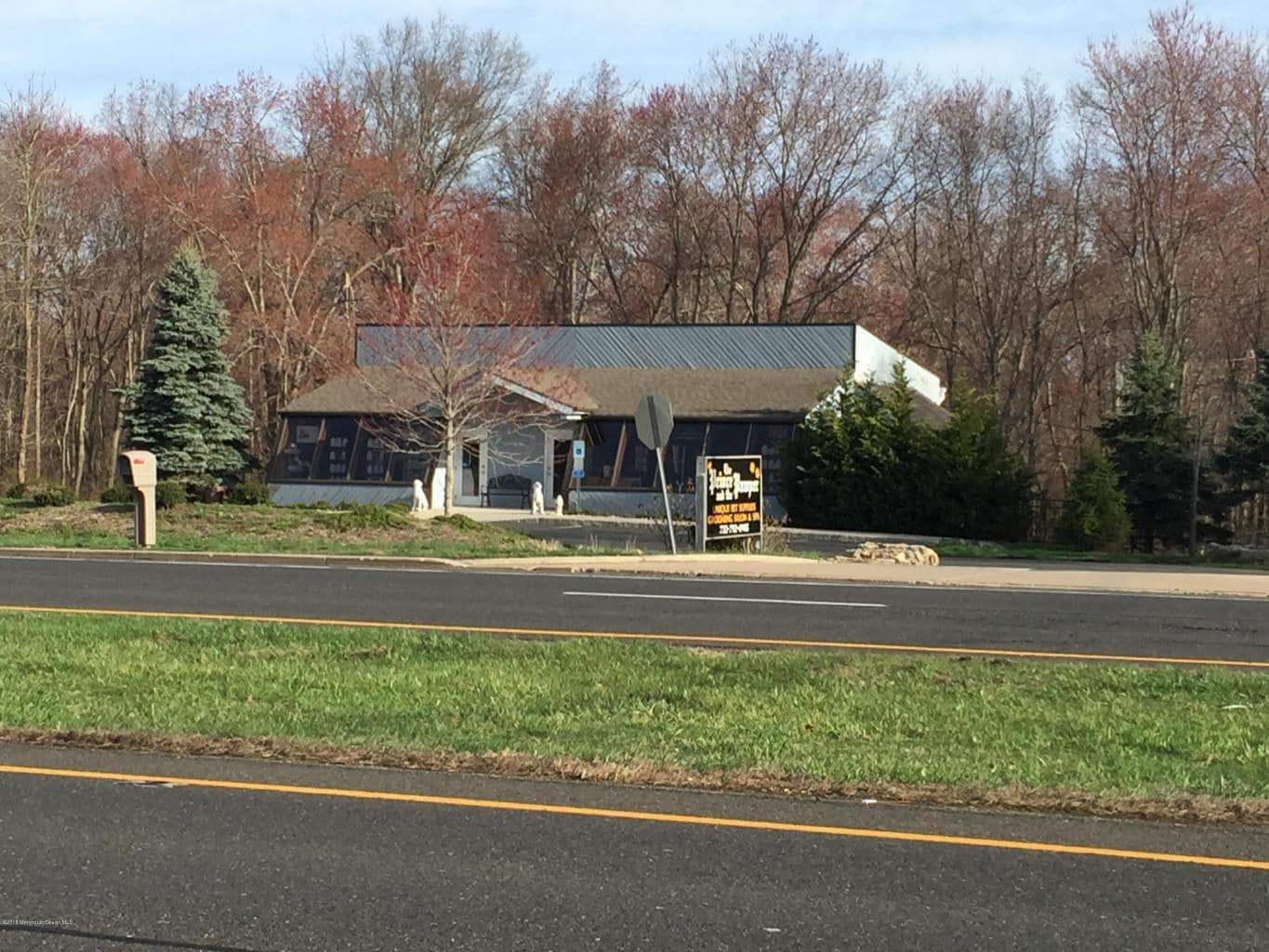 202 State Route 33, Manalapan Township, NJ for sale Primary Photo- Image 1 of 1