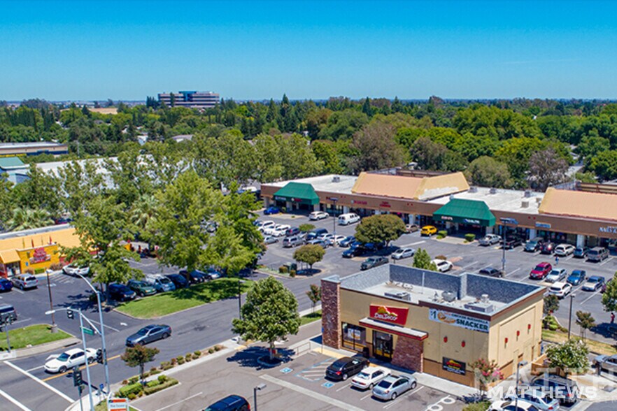 117-153 Peabody Rd, Vacaville, CA for lease - Building Photo - Image 1 of 3