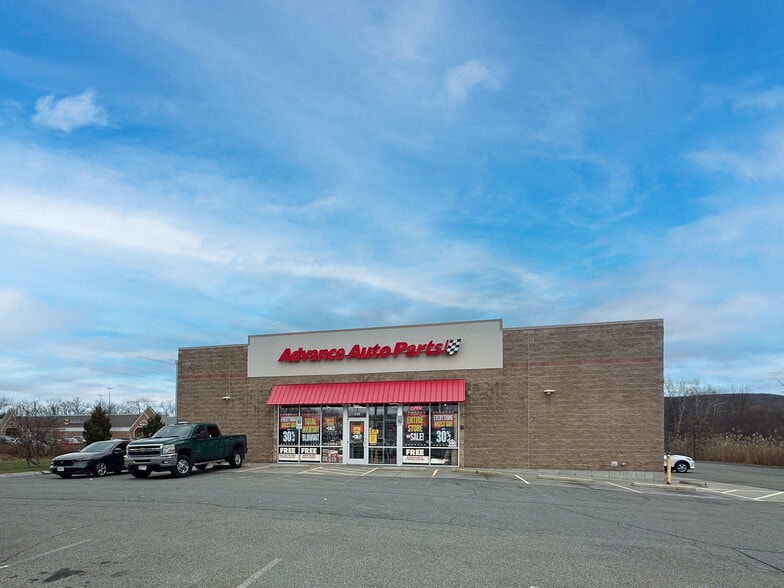 630 Merrill Rd, Pittsfield, MA for lease - Building Photo - Image 2 of 3