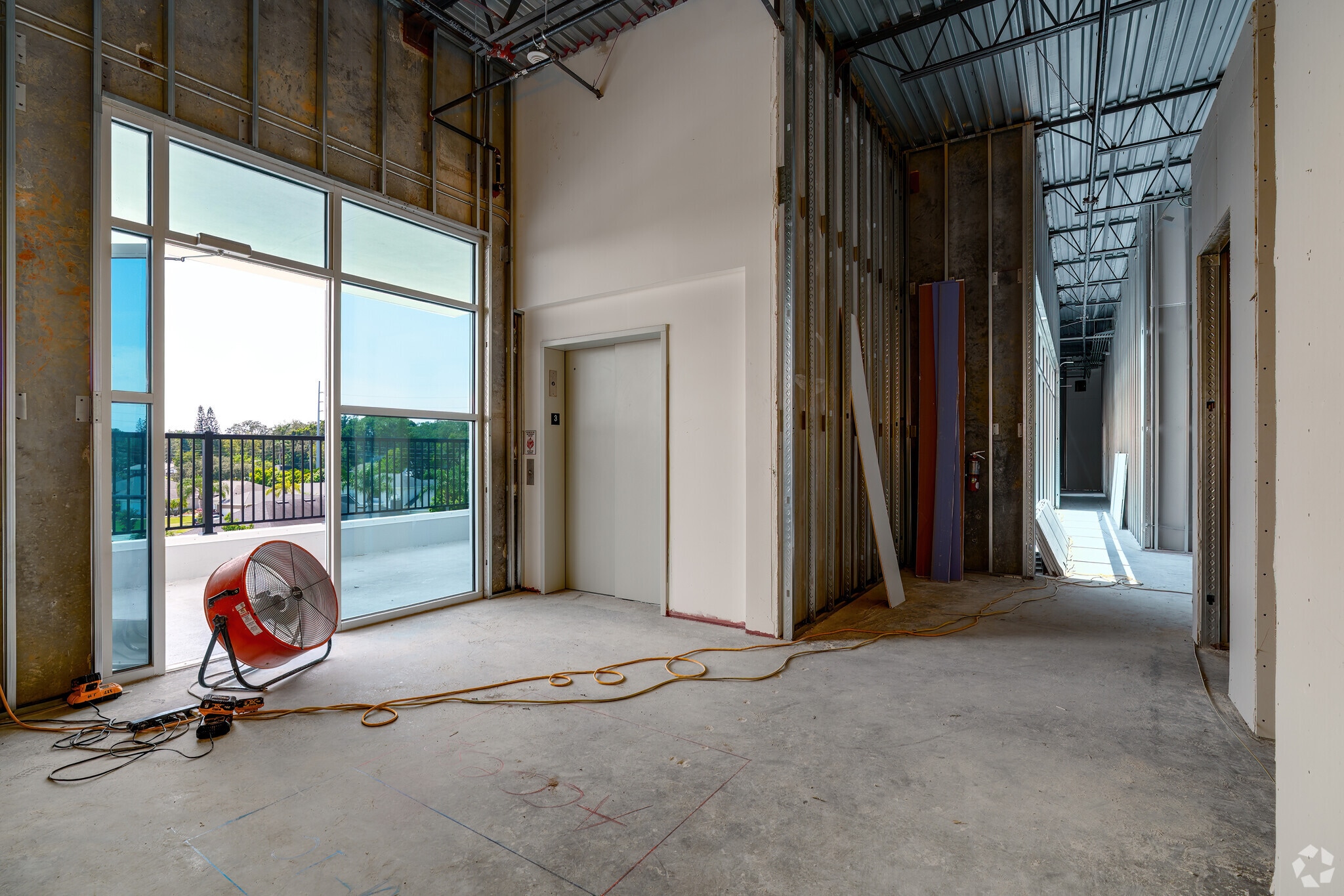 3872 Old Winter Garden Rd, Gotha, FL for lease Interior Photo- Image 1 of 3