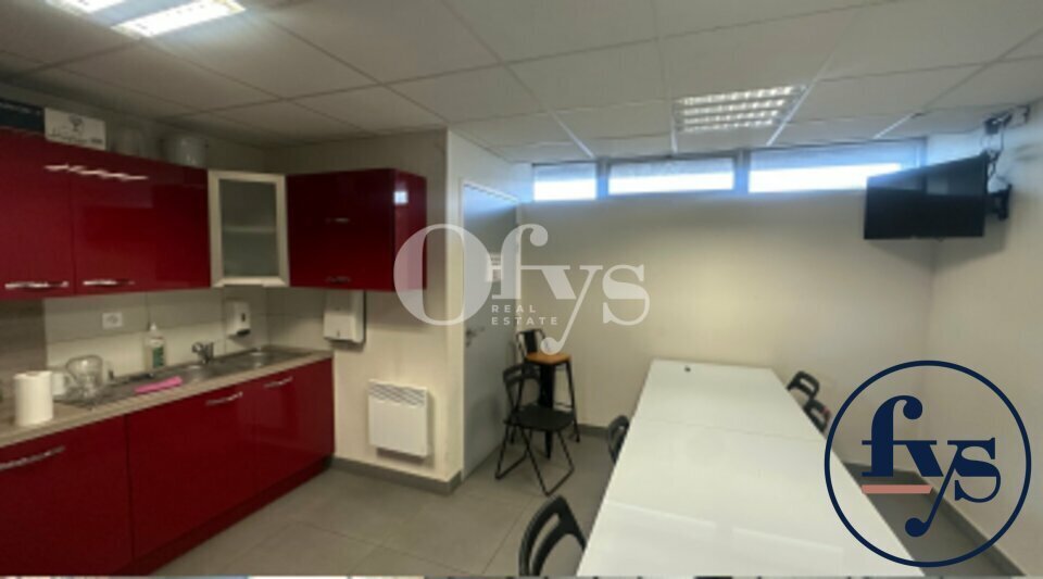 5 Rue Ampère, Chassieu for lease - Interior Photo - Image 2 of 9