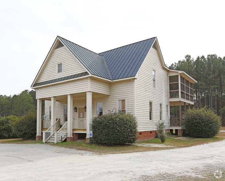 3357 Highway 9, Cheraw, SC 29520